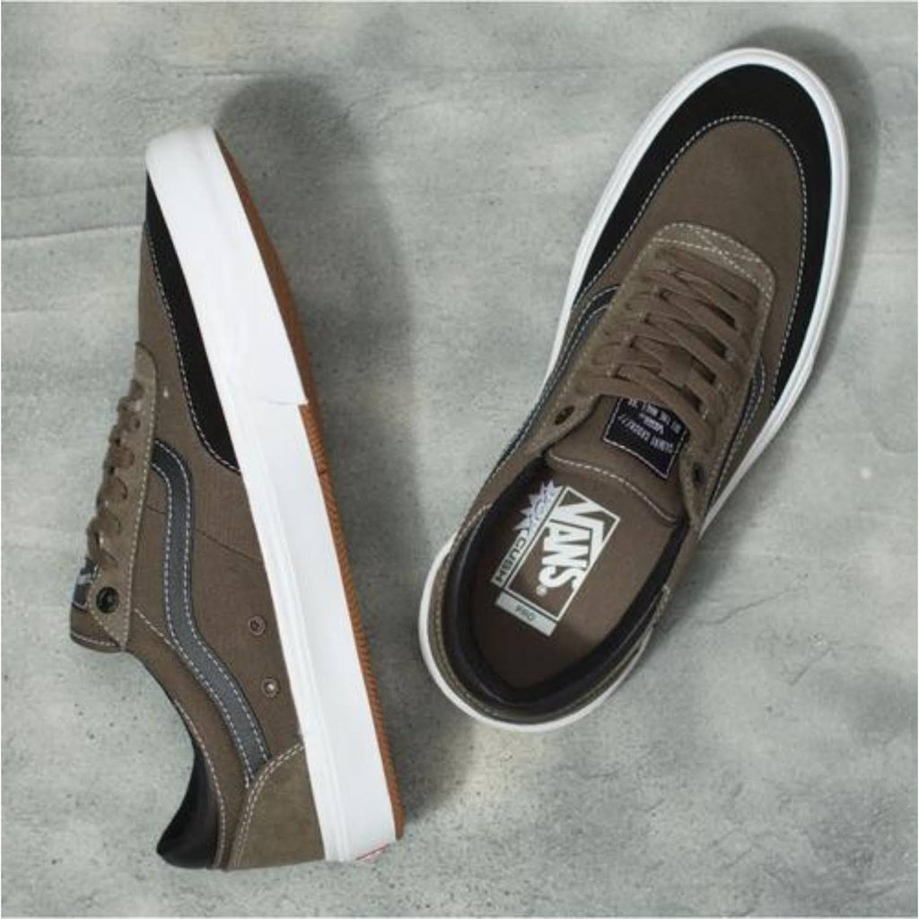 White Skate Shoes O1857