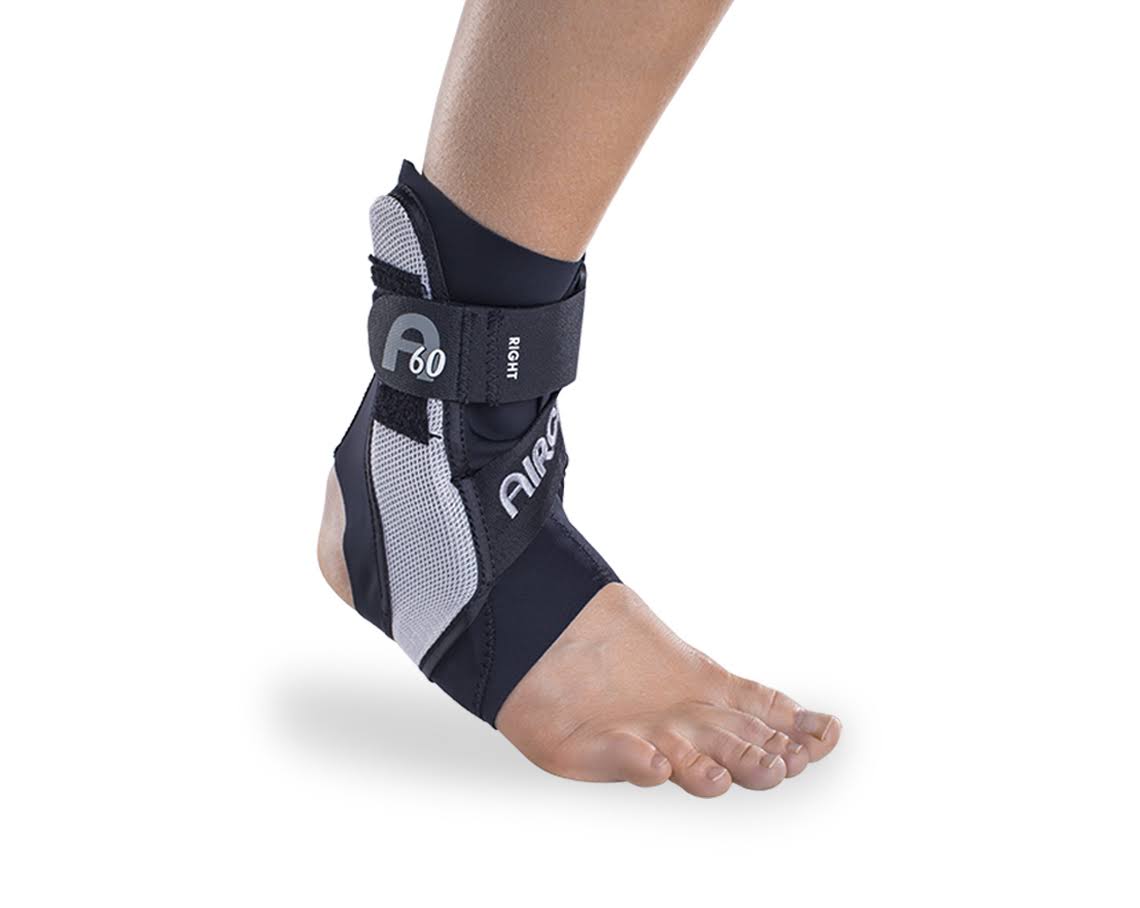 White Medium Breathable Ankle Support I102