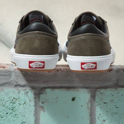 White Skate Shoes O1857